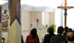 papa_missa_26_abril