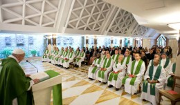 pope_francisco_casa_santa_marta_210513